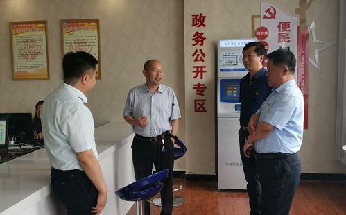 山崩地裂吃瓜群众视频在线观看,吃瓜群众现场直击！