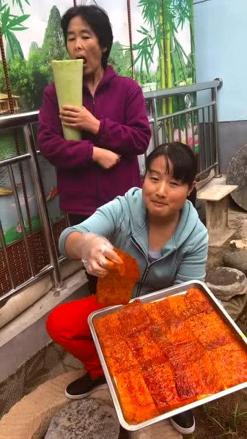 群众吃超级大瓜视频大全,群众热议的短视频盛宴